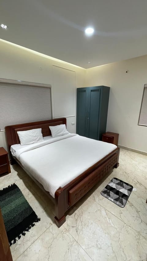 Classic Double Room, Balcony, Hill View | In-room safe, free WiFi, bed sheets