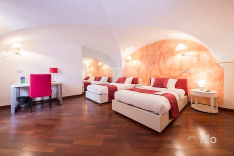 Family Suite | Egyptian cotton sheets, premium bedding, memory foam beds, minibar