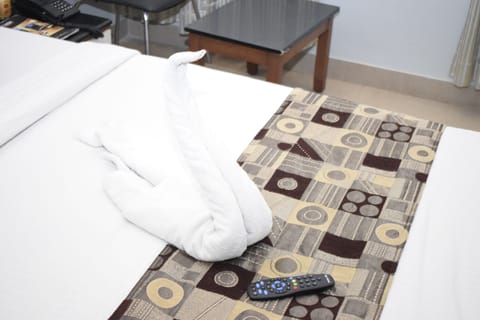 Premium Room | Egyptian cotton sheets, premium bedding, minibar, in-room safe