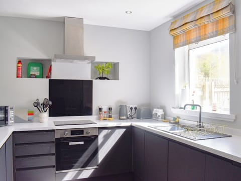 Kitchen | Beinn Breagha, Inverlochy