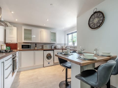 Kitchen/diner | Snowdrop, Eglwyswrw