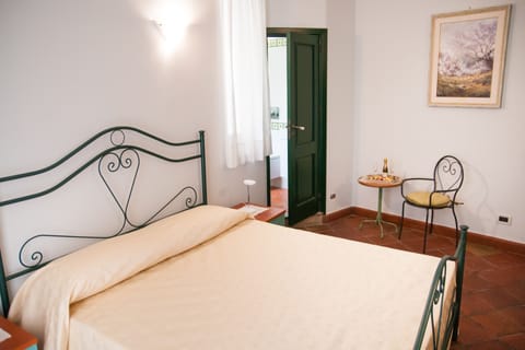 Double Room | Minibar, soundproofing, free WiFi, bed sheets