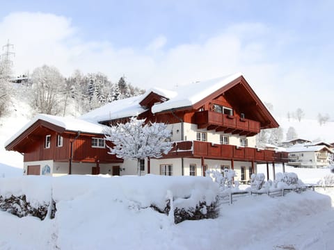Holiday Home Exterior [winter]