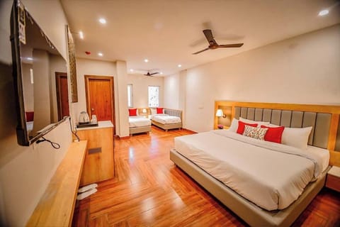 Family Room Non Ganga Facing | Free WiFi