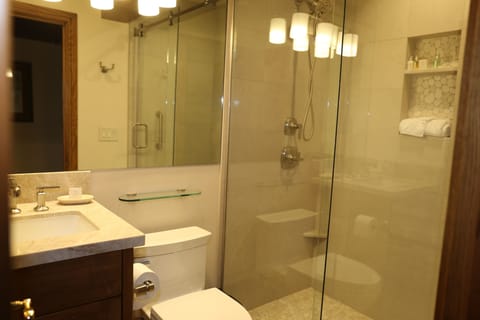 Suite, 1 Bedroom | Bathroom