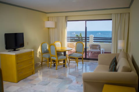 Junior Suite Double Ocean Front | Beach/ocean view