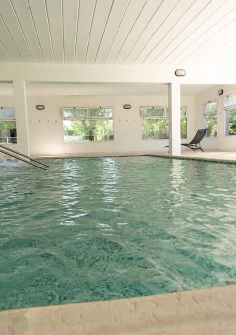 Indoor pool, seasonal outdoor pool, sun loungers