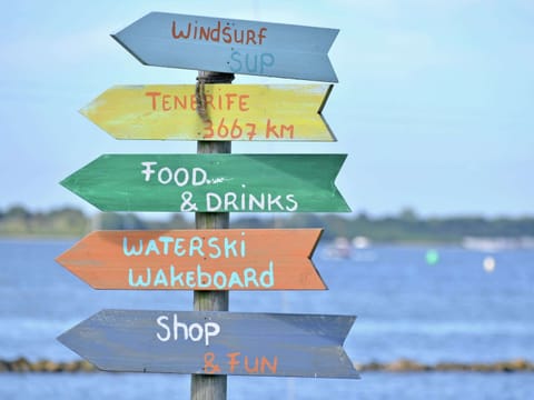 Classic Apartment, 3 Bedrooms | Interior detail