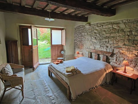 Classic House, 2 Bedrooms | 6 bedrooms, individually furnished, bed sheets