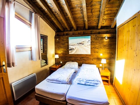 Classic Chalet, 3 Bedrooms | 30 bedrooms