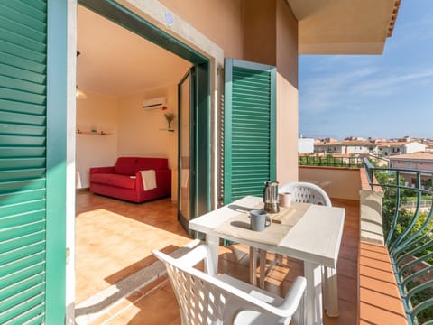 Deluxe Apartment, 2 Bedrooms | Balcony