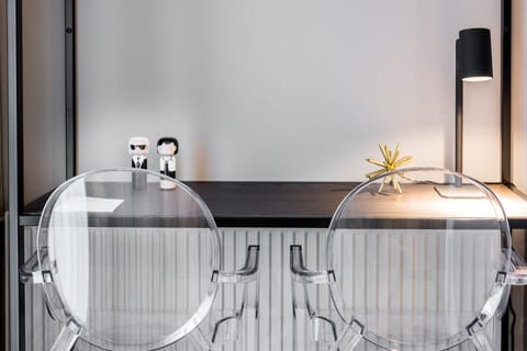 Family Quadruple Room | Desk, iron/ironing board, free WiFi, bed sheets