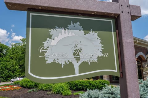 Drees Pavilion at Devou Memorial Overlook