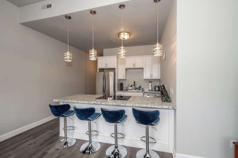 Counter seating is available for 4 off the modern kitchen