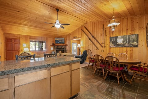 Cabin, Multiple Beds, Patio, Mountain View | Interior