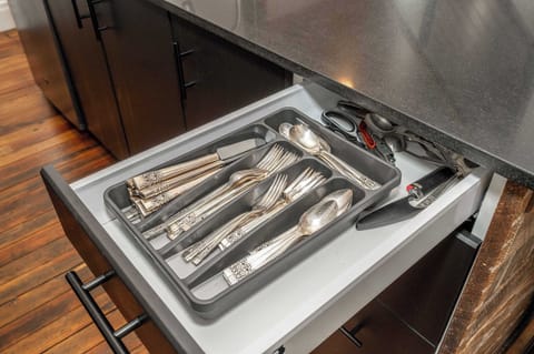 No need to pack the dishes & cookware for your trip to Cincinnati!