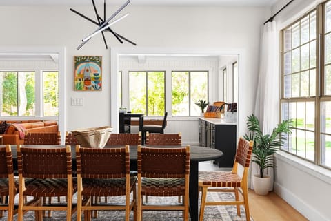 Whether it’s family dinners or game night with friends, there’s room for everyone!