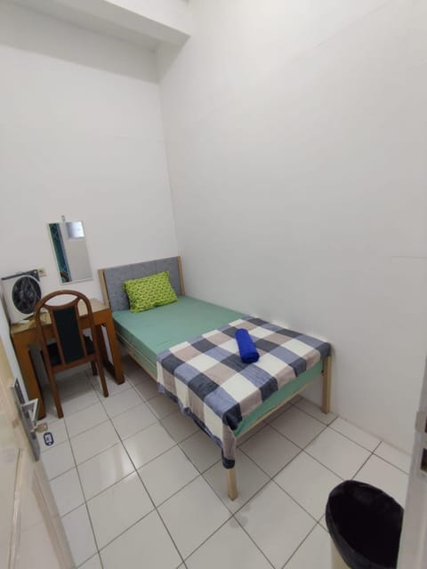 Basic Single Room, Smoking, City View | Desk, laptop workspace, free WiFi