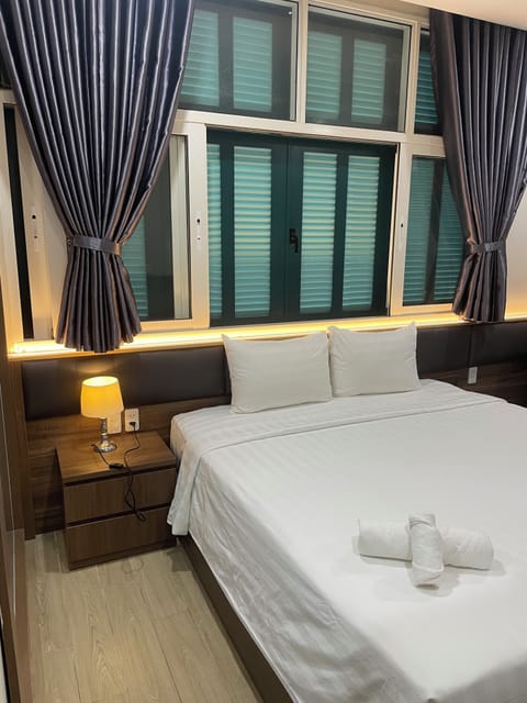 Comfort Room, Garden View | Premium bedding, free minibar, desk, laptop workspace