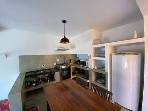 Basic Villa | Private kitchen | Fridge, microwave, toaster, cookware/dishes/utensils