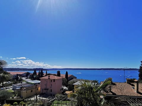 Classic Apartment, 1 Queen Bed, Sea View | Terrace/patio