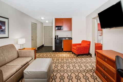 Suite, 1 King Bed, Non Smoking | Premium bedding, pillowtop beds, desk, laptop workspace