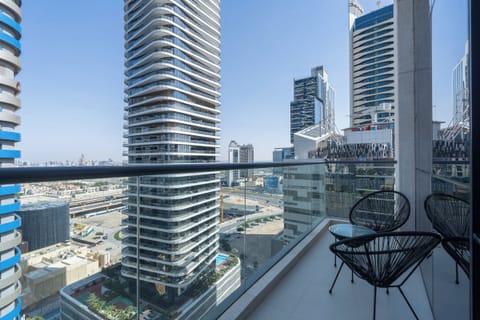 Business Apartment, 3 Bedrooms, Balcony, City View | Balcony