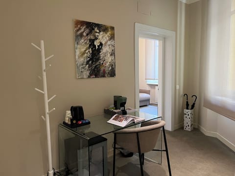 Junior Triple Room | In-room safe, desk, free WiFi