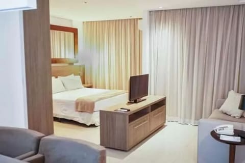 Superior Double Room | Minibar, in-room safe, desk, free WiFi