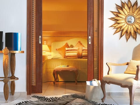 Family Bungalow, Private Pool (Suite Sea Front) | Minibar, in-room safe, blackout drapes, iron/ironing board
