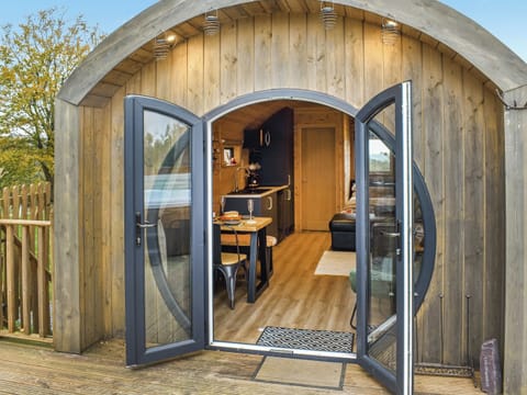 Exterior | Machlud Haul - Blaenplwyf Shire Pods, Lampeter Cambrian mountains