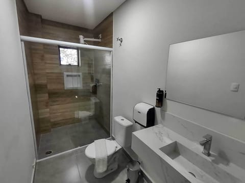 Comfort Triple Room | Bathroom | Shower, hair dryer, towels, soap