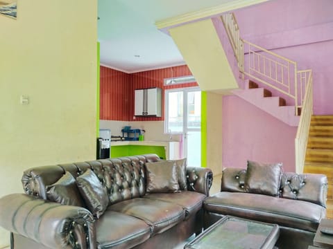 Junior Villa, 3 Bedrooms | Living area | Flat-screen TV