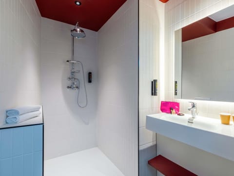 Suite, 1 Double Bed, Terrace | Free WiFi