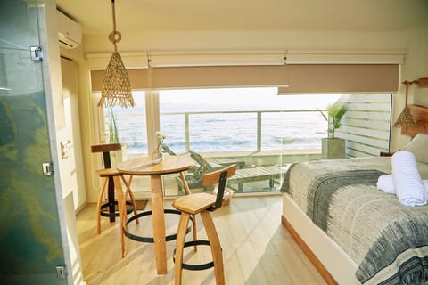 Deluxe Double Room, Beach View | Laptop workspace, free WiFi