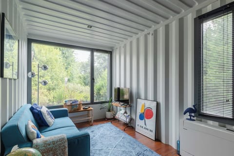 Exclusive Studio, Garden View, Mezzanine | Free WiFi