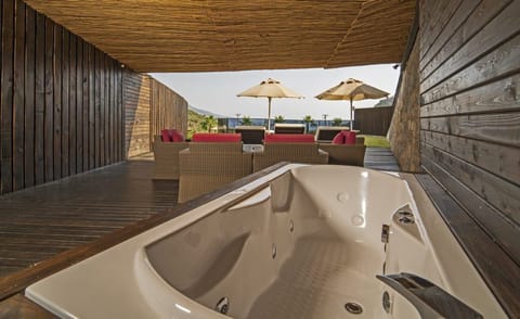 Panoramic Terrace Room with Jacuzzi | Terrace/patio