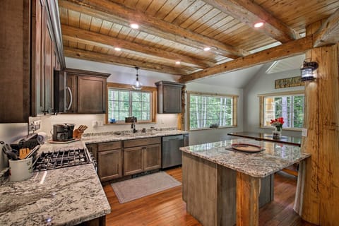 407528e3-59d3-4b29-8807-360a399de2ba