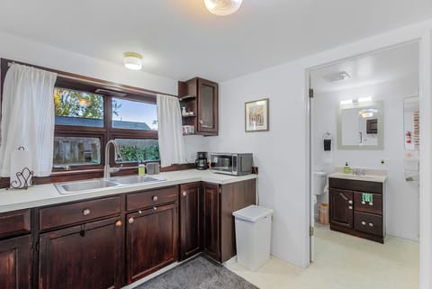 Apartment | Private kitchen | Electric kettle