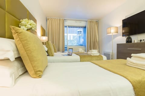 Drift to sleep in any of the 3 plus Single beds.