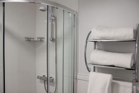 Economy Single Room | Bathroom