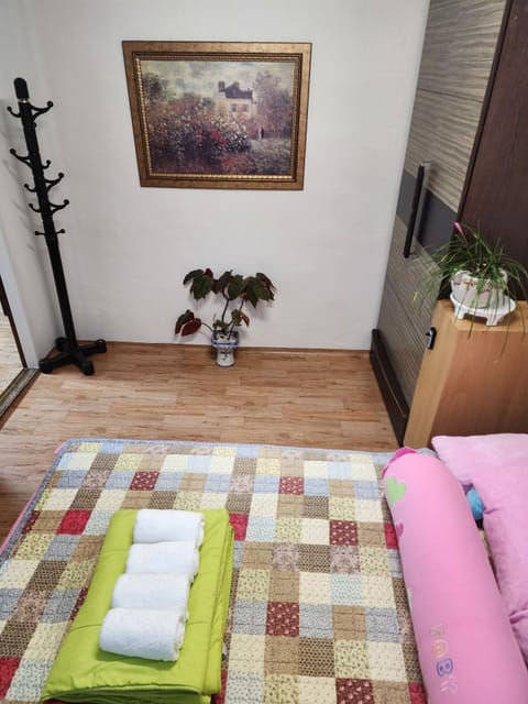 Deluxe Double Room, Courtyard View (non-Korean nationals only) | Free WiFi