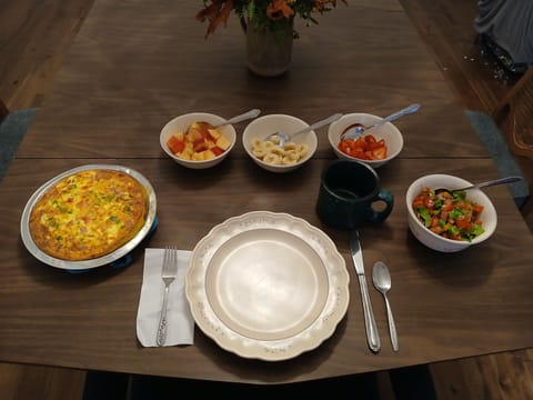 Free daily cooked-to-order breakfast