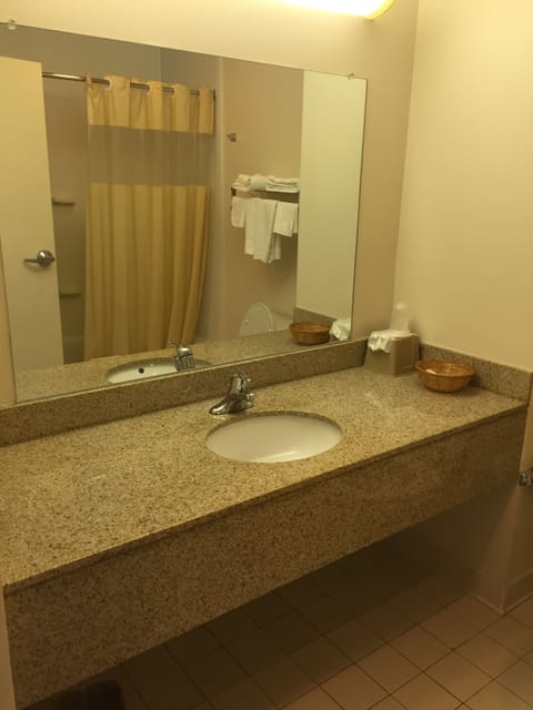 Standard Room, 2 Queen Beds | Bathroom sink