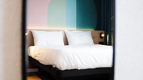 Superior Double Room | In-room safe, desk, blackout drapes, soundproofing