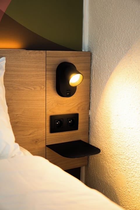 Superior Double Room | In-room safe, desk, blackout drapes, soundproofing