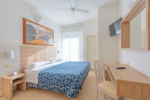 Classic Double or Twin Room, Balcony | In-room safe, desk, laptop workspace, free WiFi