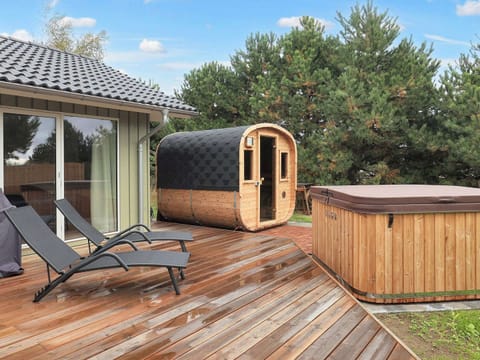 House | Spa treatment