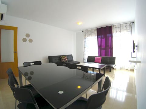 Standard Apartment, 3 Bedrooms, City View | Living area | 25-inch flat-screen TV with cable channels