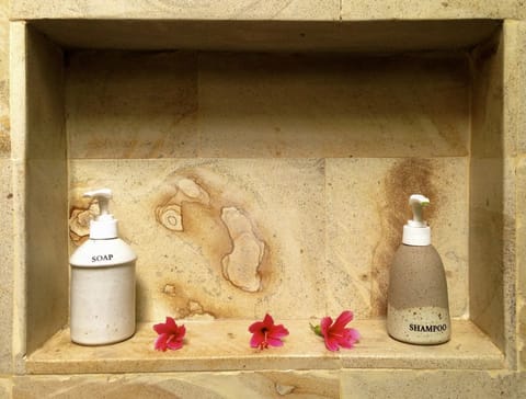 Villa Budi | Bathroom amenities | Hair dryer, towels, soap, shampoo